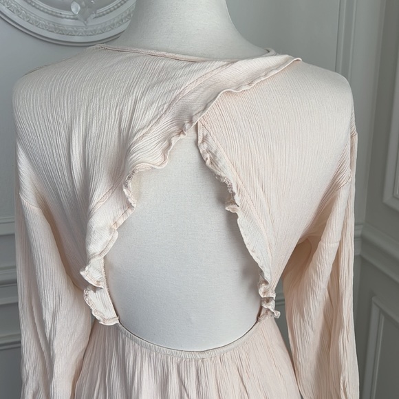 Moon River Embroidered Maxi Dress - Picture 3 of 6